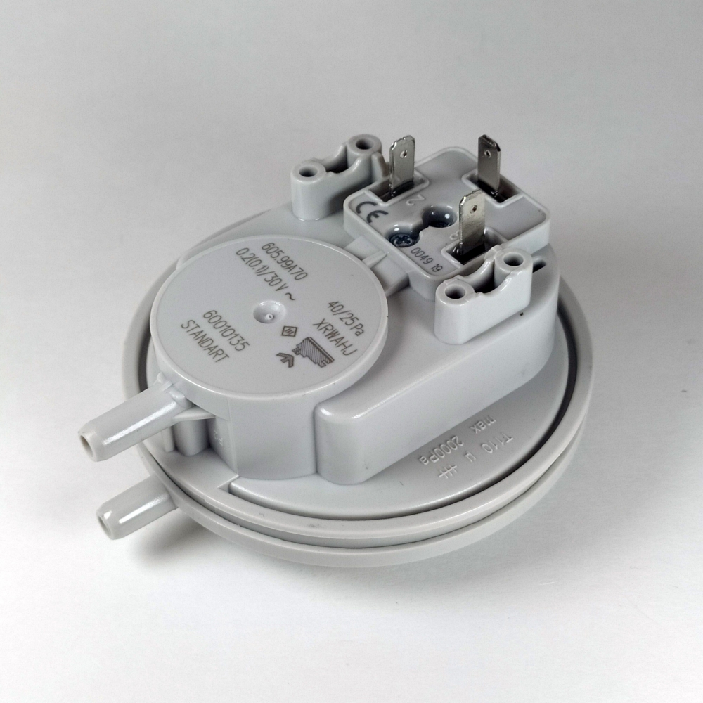 ���������� (����������) HUBA 26-18 �� 2 �������� Bosch, Buderus , Junkers
(87161567440; 87160127530; 65105687-01; 65105687) 